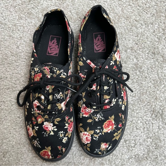 Vans Other - Vans Sneakers